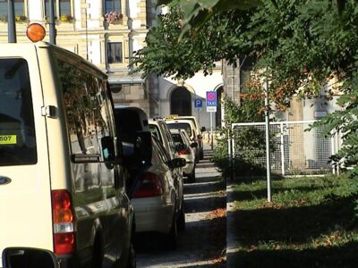 Taxistand vor dem Hbf